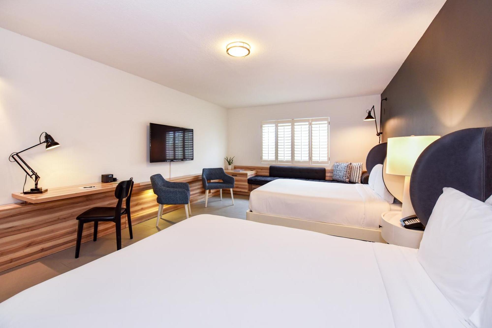 The Locale Hotel Grand Cayman George Town Exterior foto